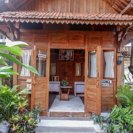 Reddoorz Syariah Near Plengkung Gading 2 Hotel Yogyakarta Eksteriør billede