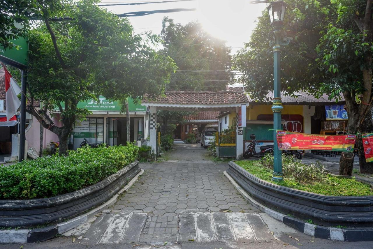 Reddoorz Syariah Near Plengkung Gading 2 Hotel Yogyakarta Eksteriør billede