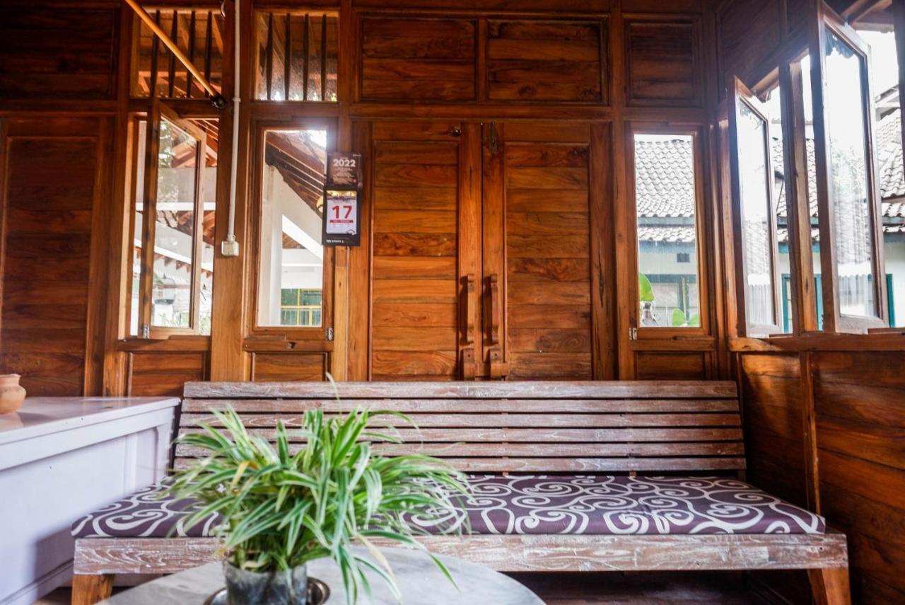 Reddoorz Syariah Near Plengkung Gading 2 Hotel Yogyakarta Eksteriør billede