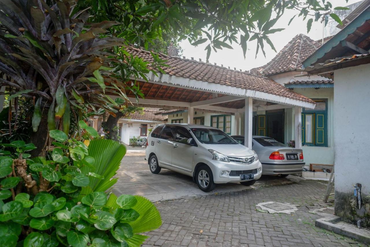 Reddoorz Syariah Near Plengkung Gading 2 Hotel Yogyakarta Eksteriør billede
