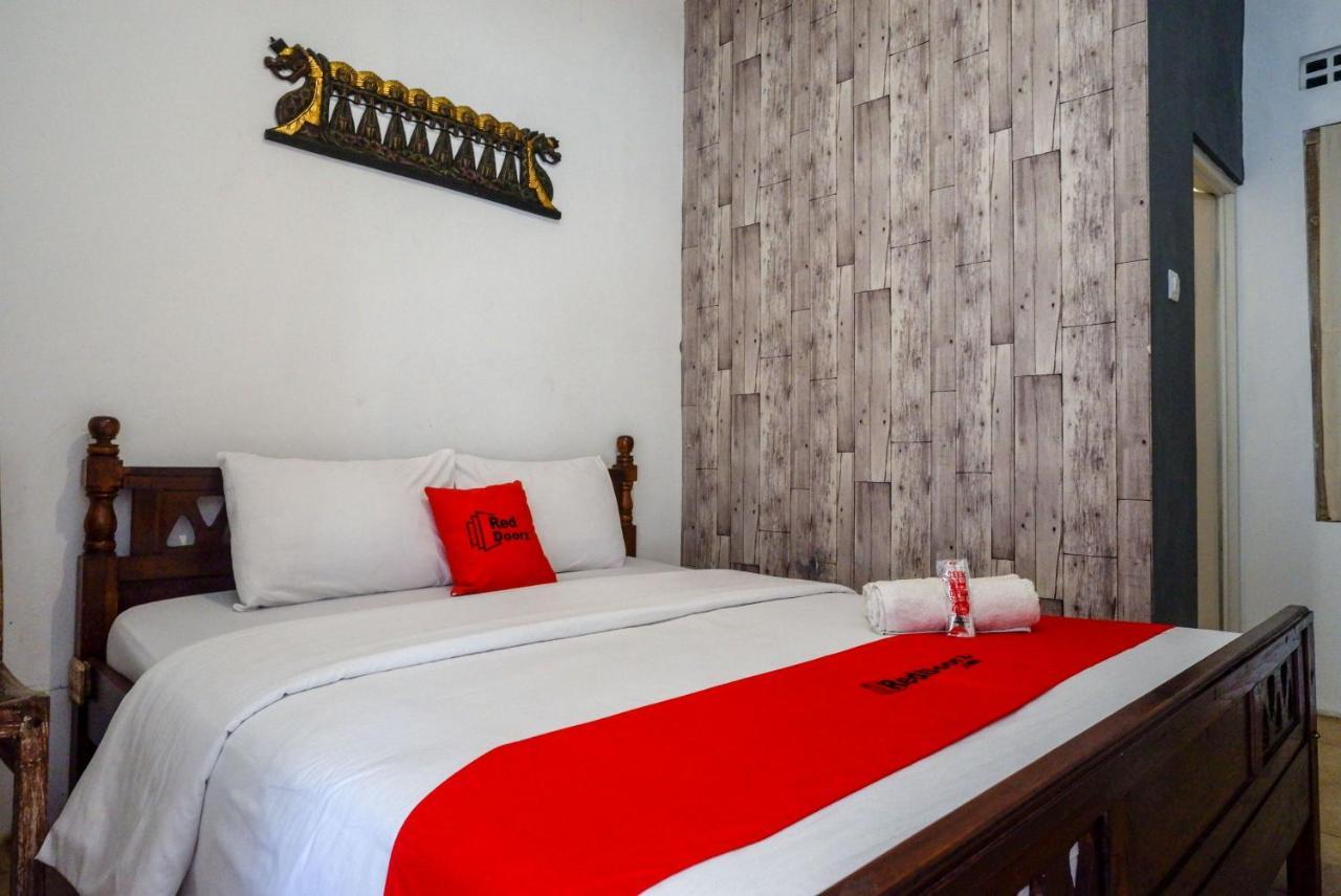 Reddoorz Syariah Near Plengkung Gading 2 Hotel Yogyakarta Eksteriør billede