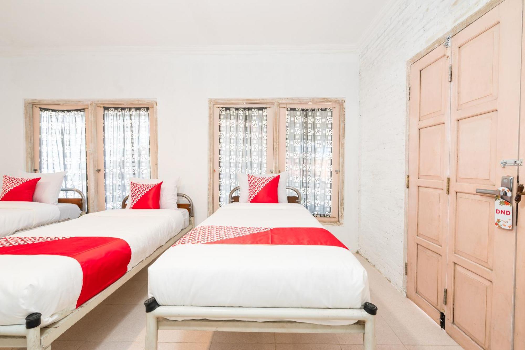 Reddoorz Syariah Near Plengkung Gading 2 Hotel Yogyakarta Eksteriør billede